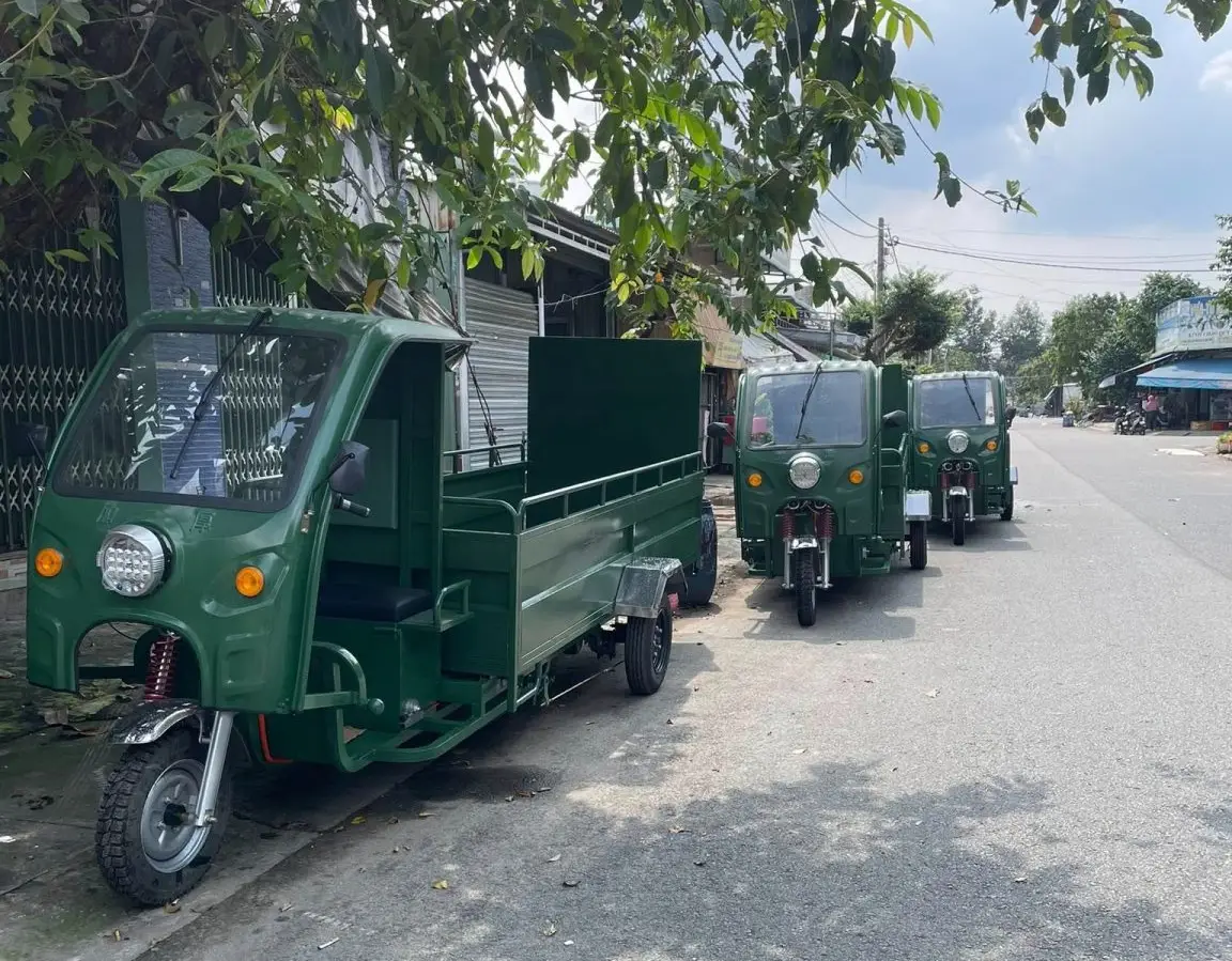 xe dien 3 banh cho 8 thung 240l hoac 4 thung 660l 02