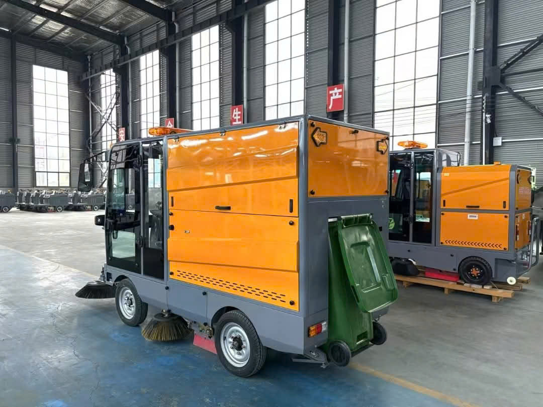 xe quet rac hut bui duong do thi mn gdw 24 2